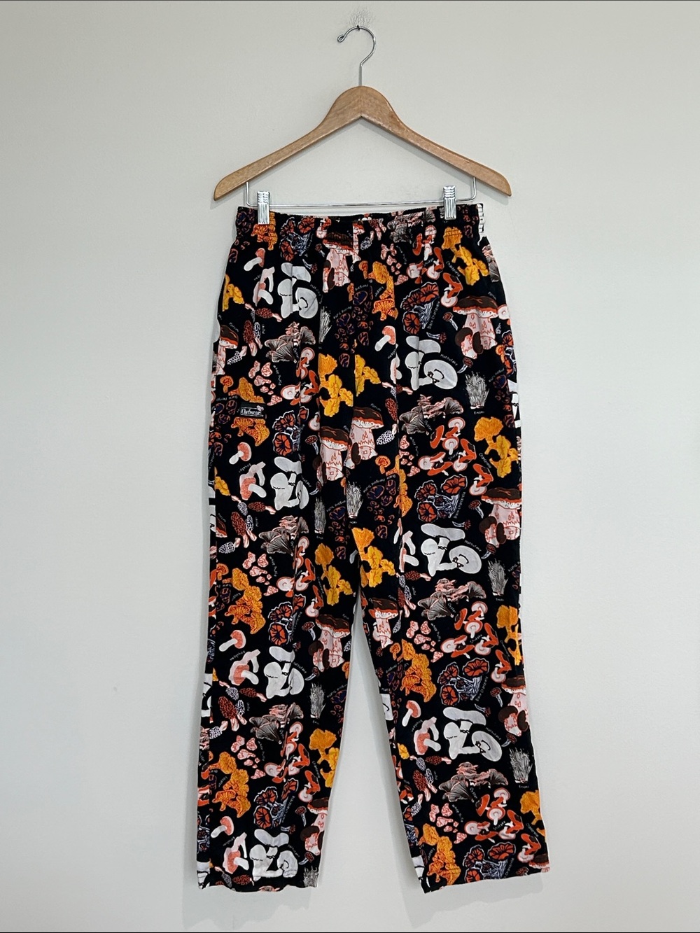 Chef Wear Unisex Black Mushroom Print Chef’s Kitchen Pants Size Large EUC